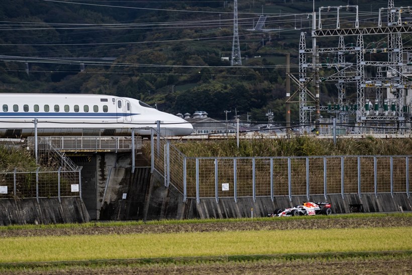 Red Bull F1 Shinkansen Train Japan