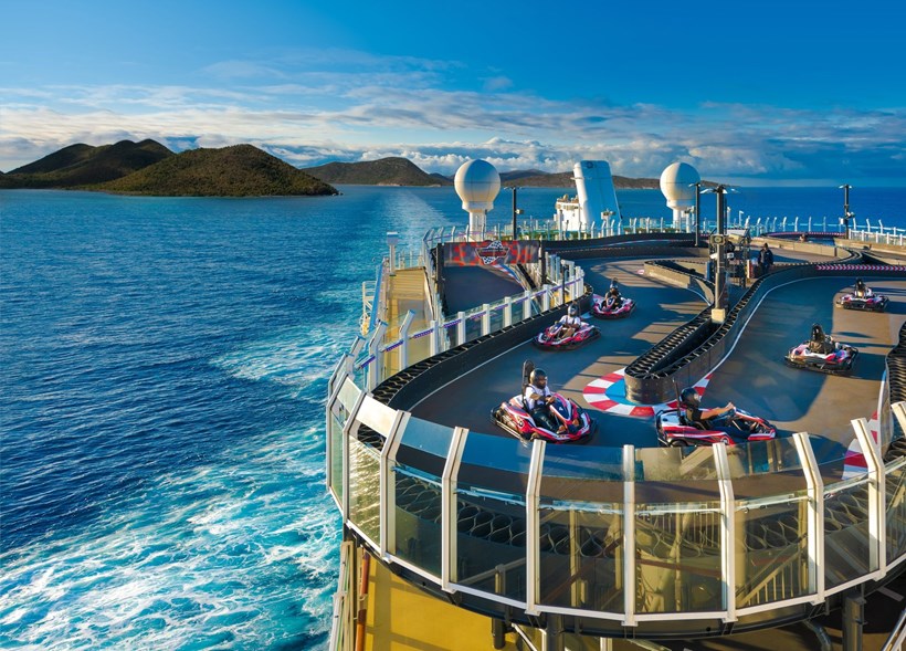Norwegian Viva κρουαζιερόπλοιο με πίστα καρτ