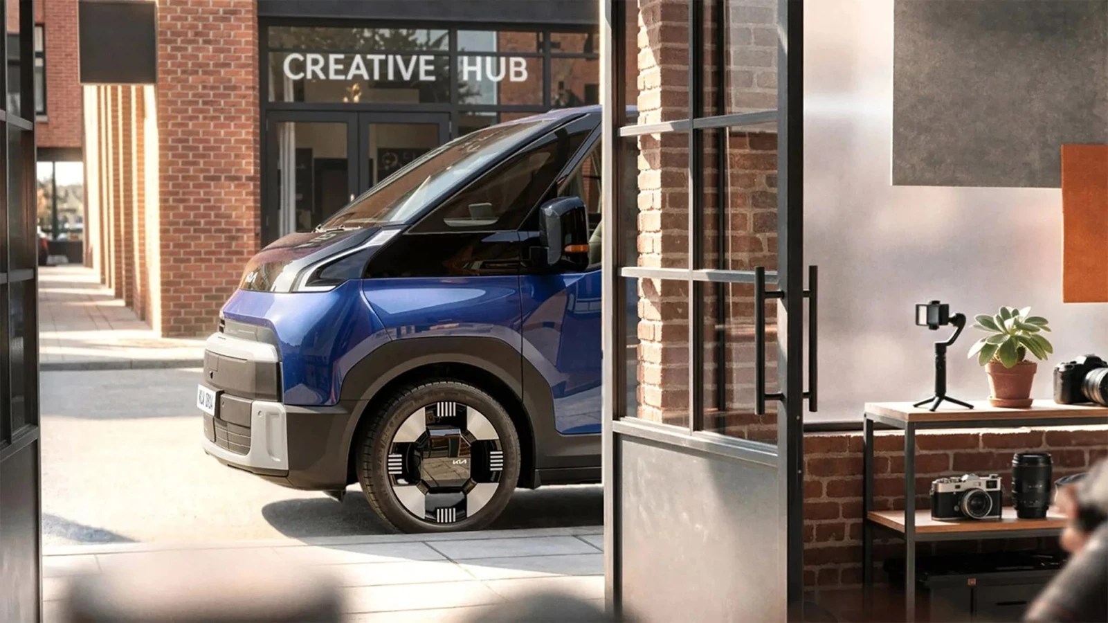 Kia PV7 teaser