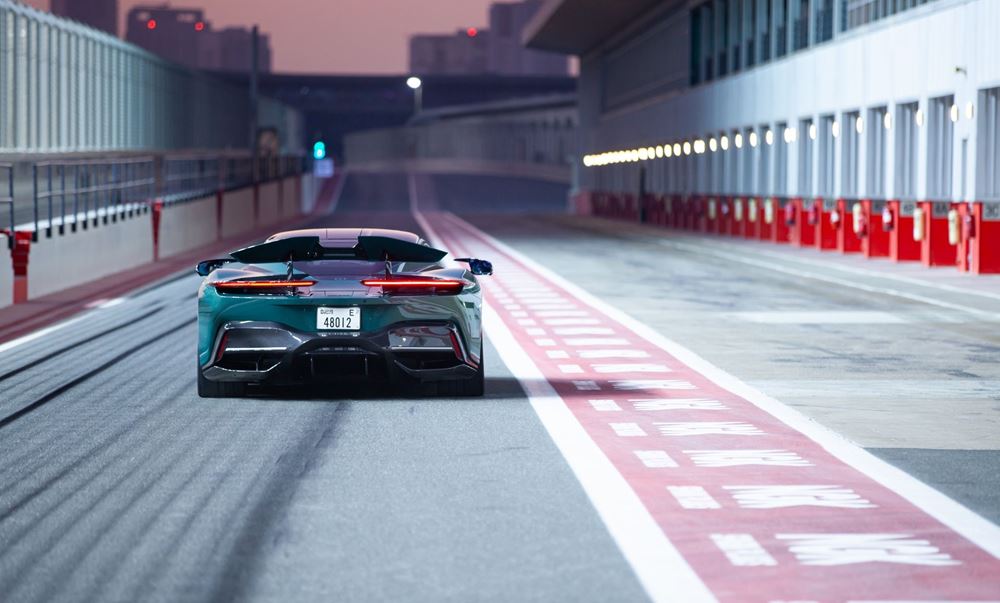 Pininfarina Battista ρεκόρ επιτάχυνσης και φρεναρίσματος