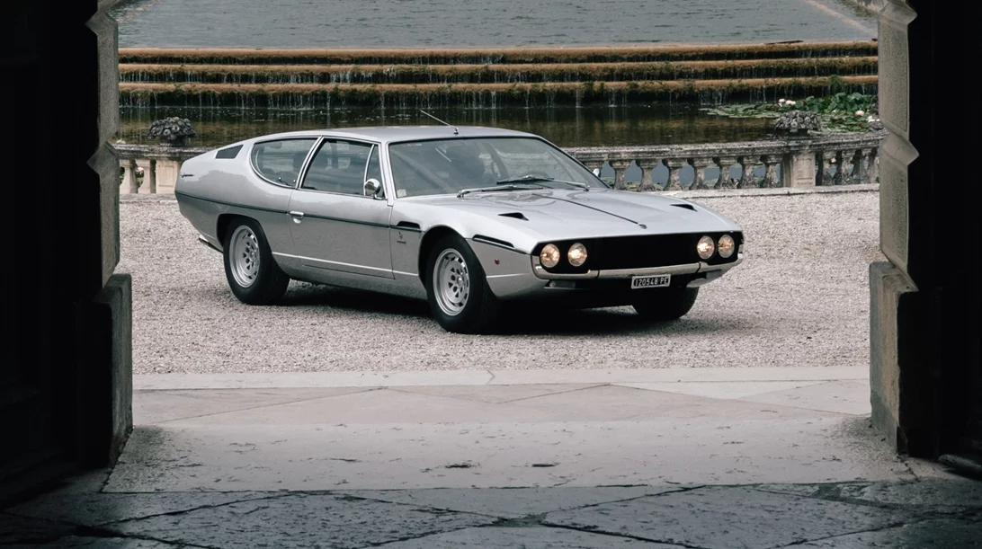 Espada 400 GT: Η πρώτη τετραθέσια Lamborghini είχε V12