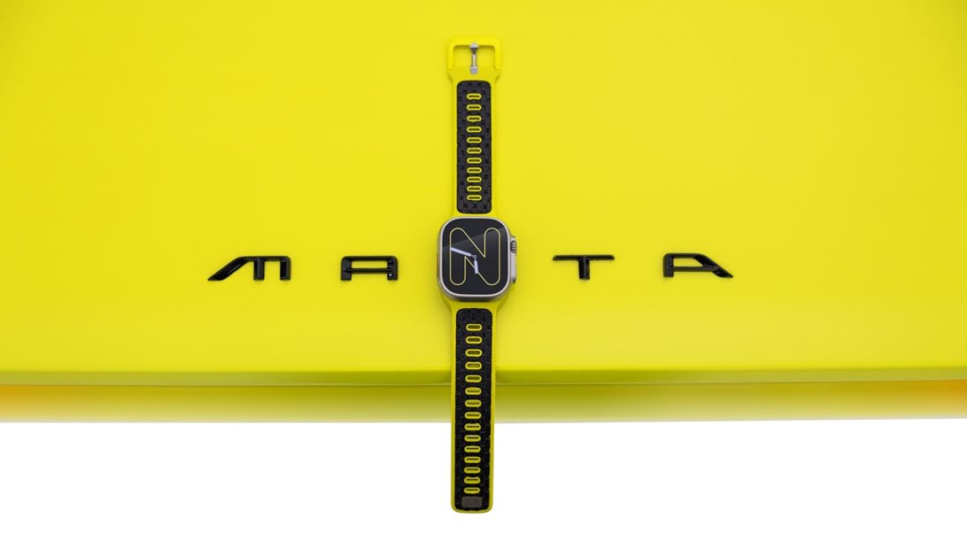 Το ηλεκτρικό Opel Manta GSe έγινε λουράκι για Apple Watch
