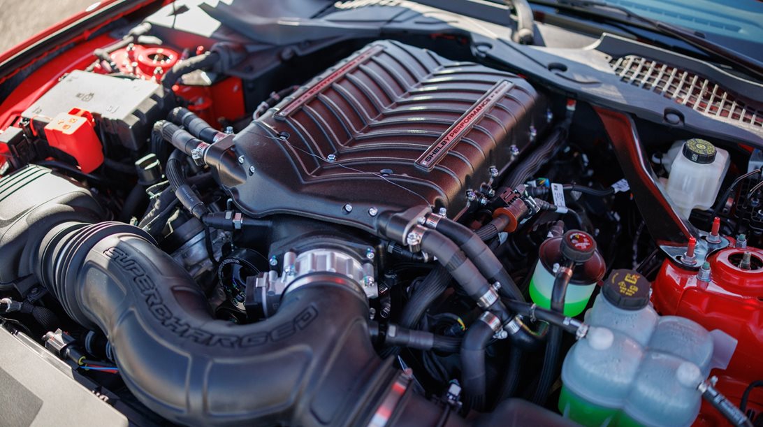 Θρυλικό αυτοκίνητο επιστρέφει μεγαλοπρεπώς με 830 ίππους