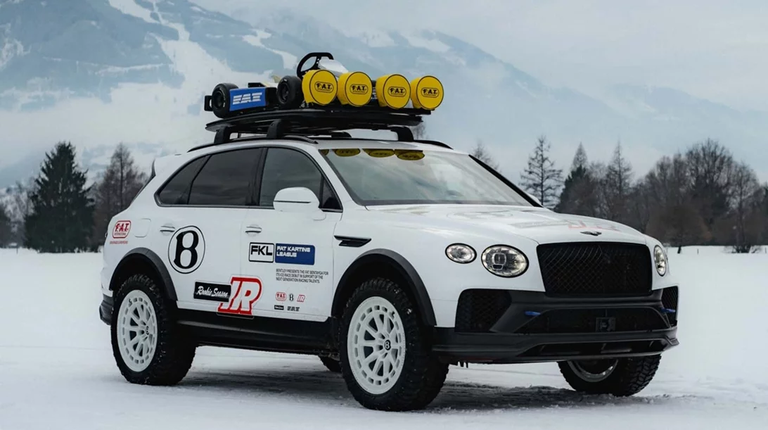 Bentley Bentayga X: Ντεμπούτο στα χιόνια για την πιο off road Bentley