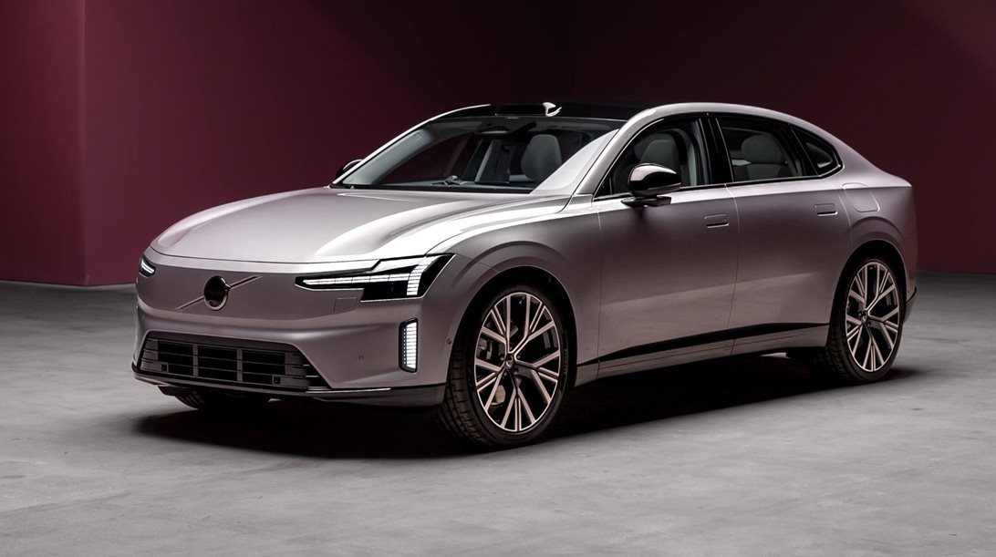 Η Volvo αποκάλυψε το ES90 και δεν είναι αυτό που περιμέναμε (video, εικόνες)