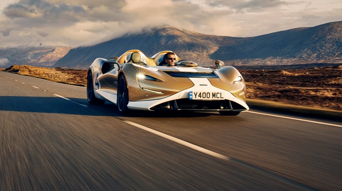 McLaren Elva οδηγεί ο γκουρού της αυτόνομης οδήγησης