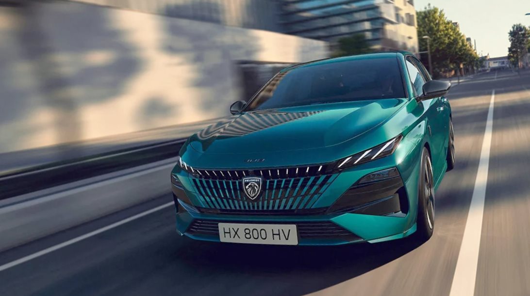 Αυτά είναι τα νέα Peugeot 308 και 308 SW-τι άλλαξε