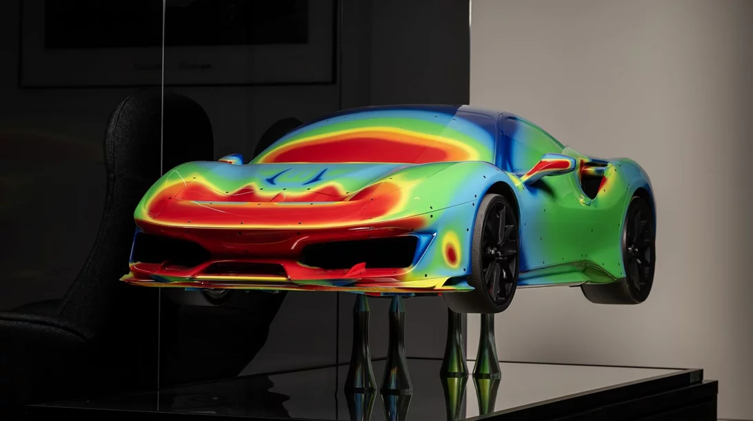 Δείτε την απίστευτη τιμή αυτού του γλυπτού της Ferrari 488 Pista