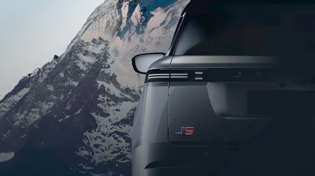 Κινεζική φίρμα φέρνει στην Ελλάδα premium μικρό SUV