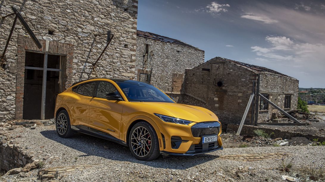 Mustang Mach E GT: Retrofuturism