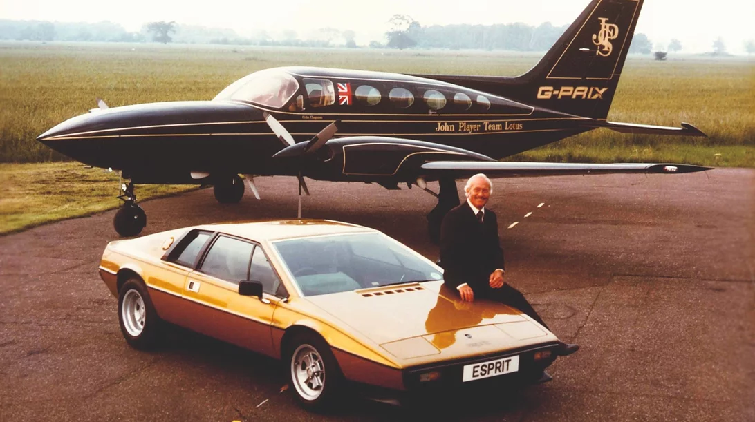 Αυτό είναι το αεροσκάφος του Colin Chapman-το βρήκαμε 45 χρόνια μετά