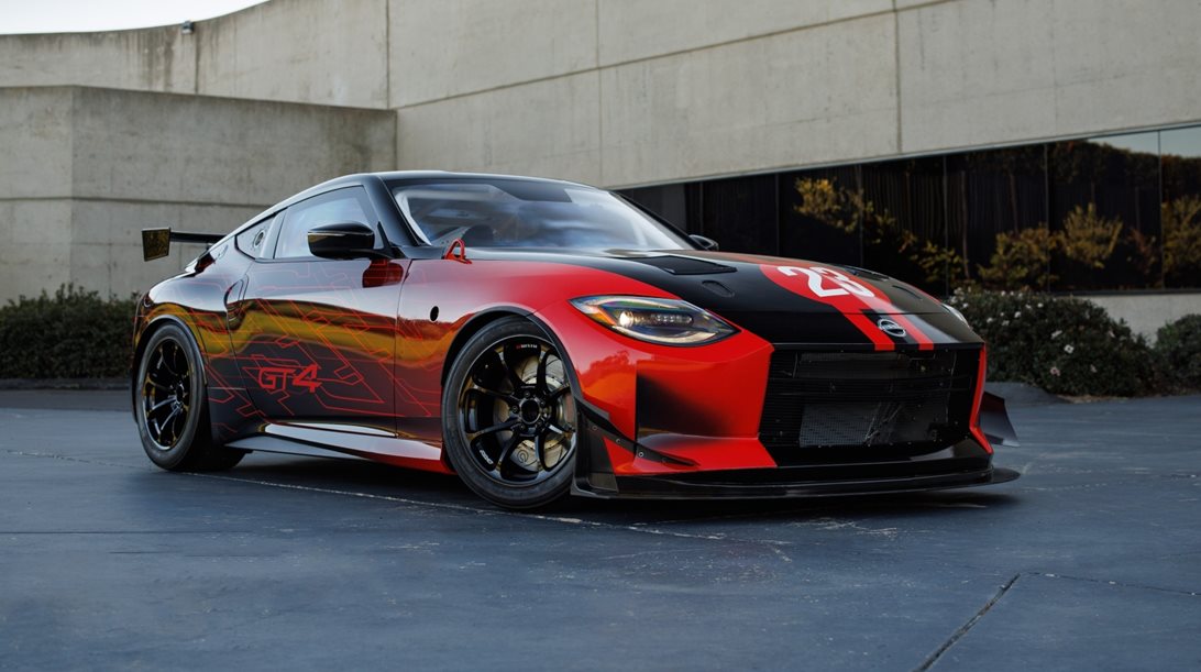 To Nissan Z GT4 επιτέλους εμφανίστηκε στη SEMA Show