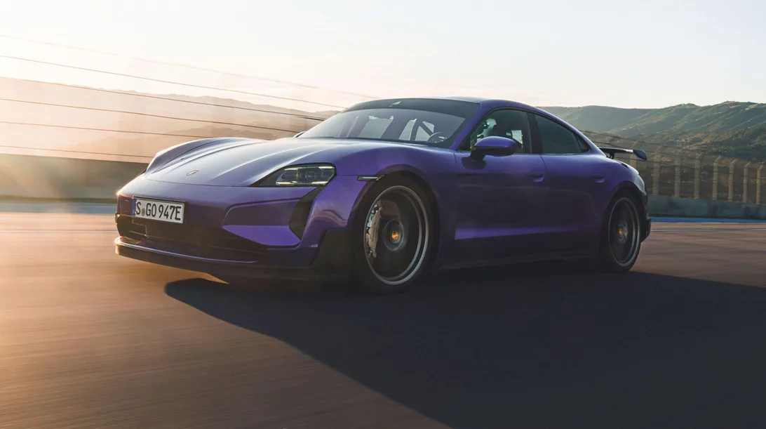Νέα Porsche Taycan Turbo GT: Η πιο δυνατή Porsche που έγινε ποτέ με 1.092 ίππους (εικόνες, video)