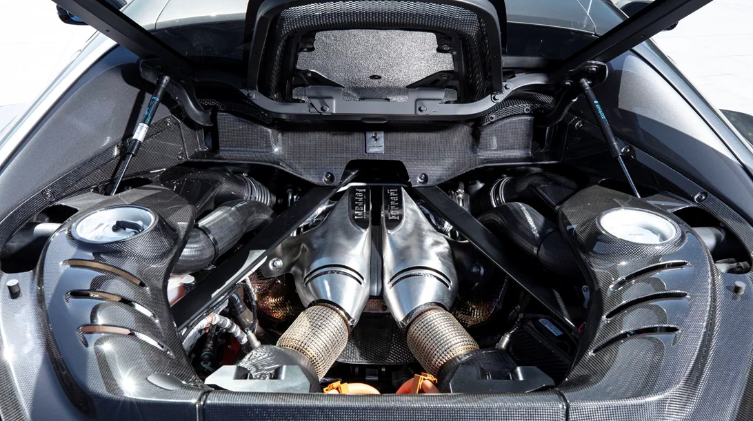 Συμβατικά αυτοκίνητα: Η Ευρωβουλή υπερψήφισε την απαγόρευση από το 2035