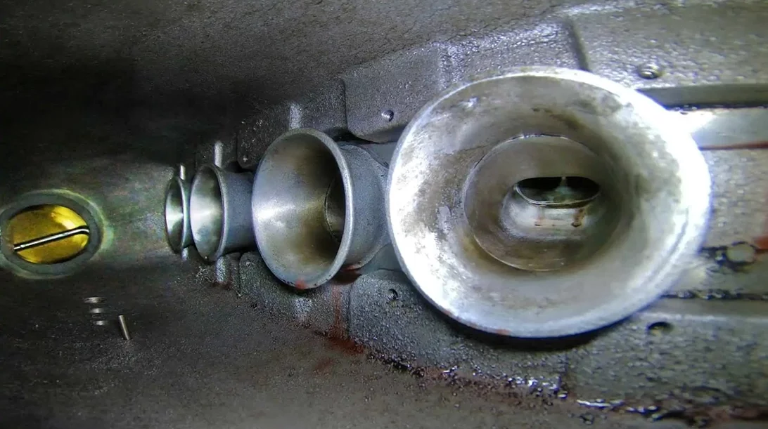 Live: Στα άδυτα μιας πολλαπλής εισαγωγής