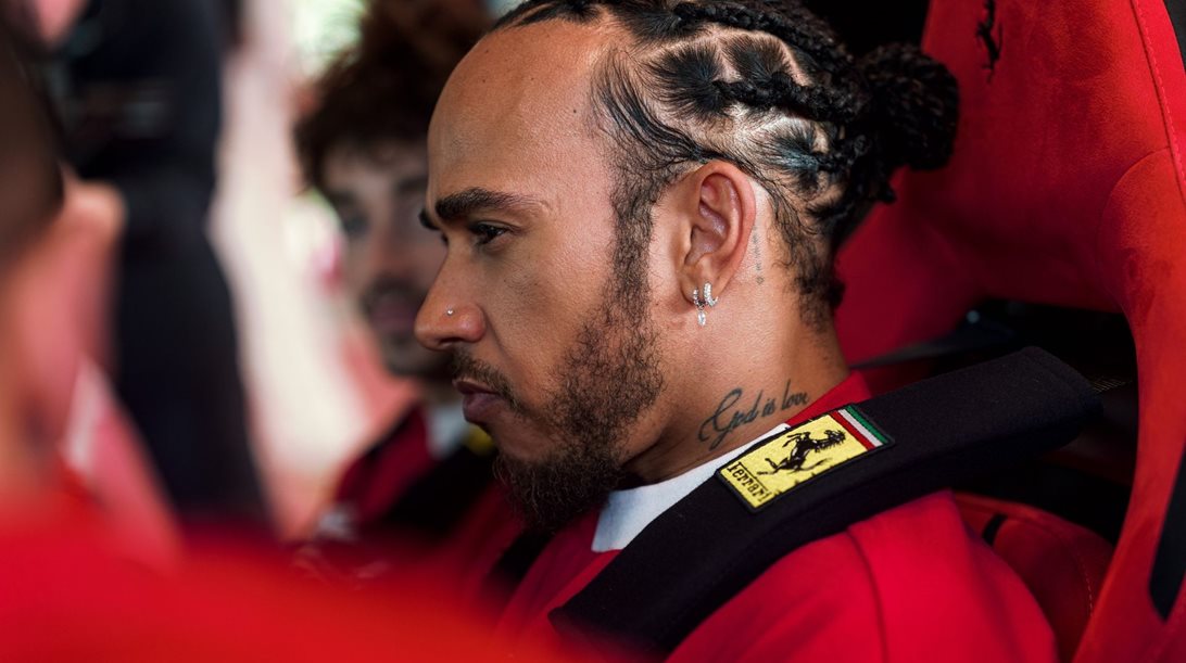 Ο Lewis Hamilton πούλησε όλα του τα αυτοκίνητα-ποιος ήταν ο λόγος