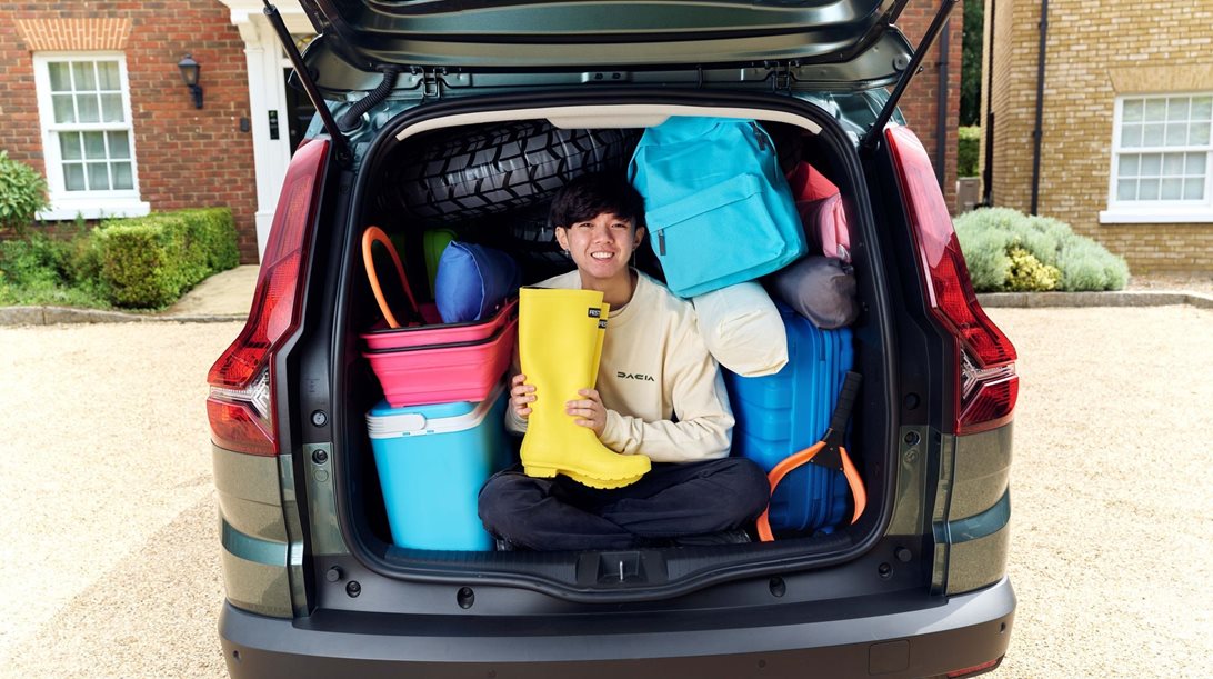 Πώς θα φορτώσετε σωστά το αυτοκίνητο για τις διακοπές-το tetris του πορτμπαγκάζ