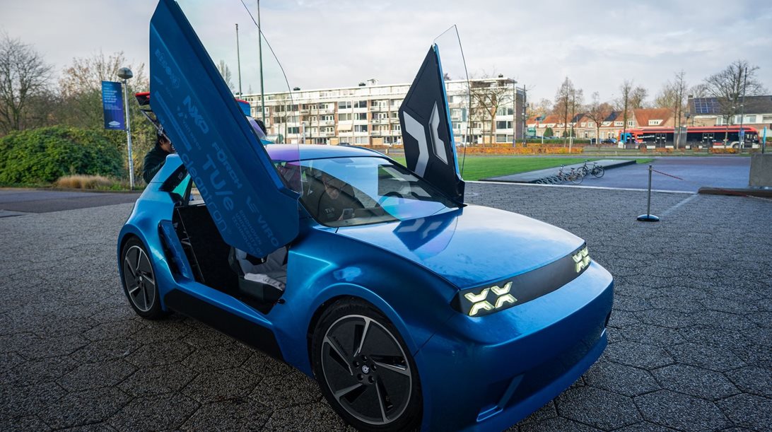 Φοιτητές έφτιαξαν ηλεκτρικό αυτοκίνητο που δεν θα χαλάσει ποτέ