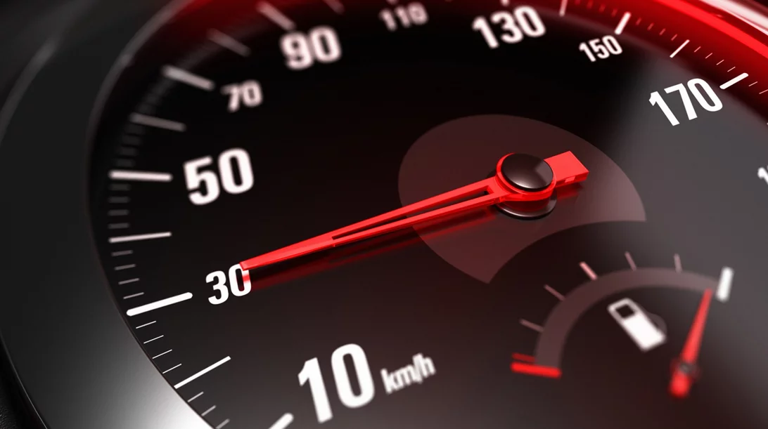 Όριο 30 km/h στις πόλεις της Ελλάδας: Μέτρο ουσίας ή όχι;