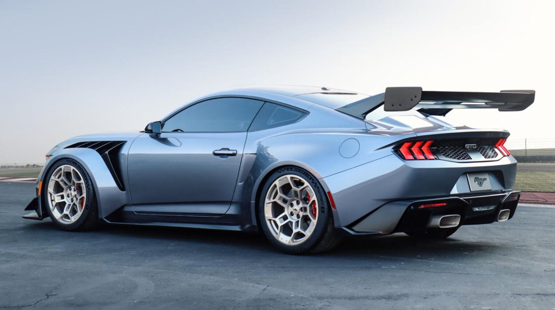 Ποιο ρεκόρ κυνηγά η Mustang GTD στο Nurburgring (video)