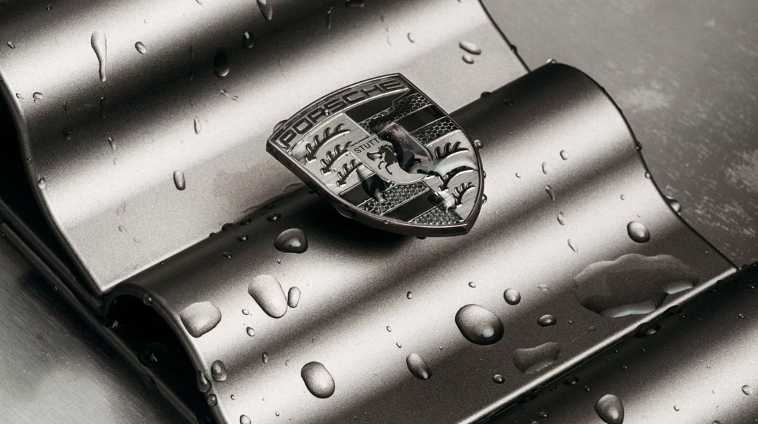 Η Porsche και η Pantone έφτιαξαν ένα χρώμα που λέγεται Turbonite-ποια μοντέλα θα το έχουν