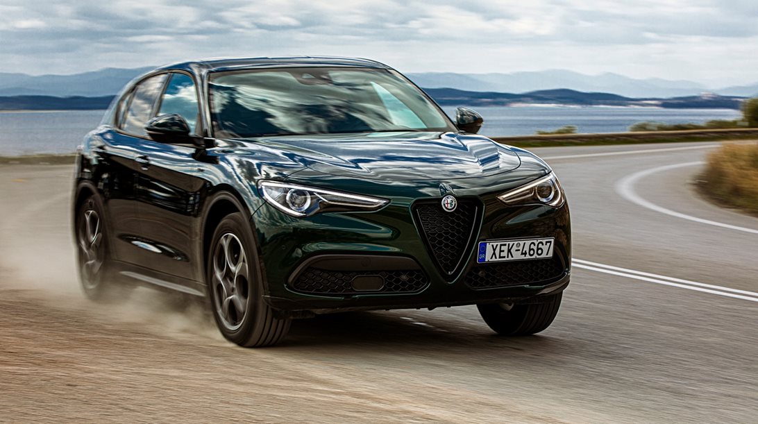 Alfa Romeo Stelvio Sprint 2.2 Q4: Ακαταμάχητη