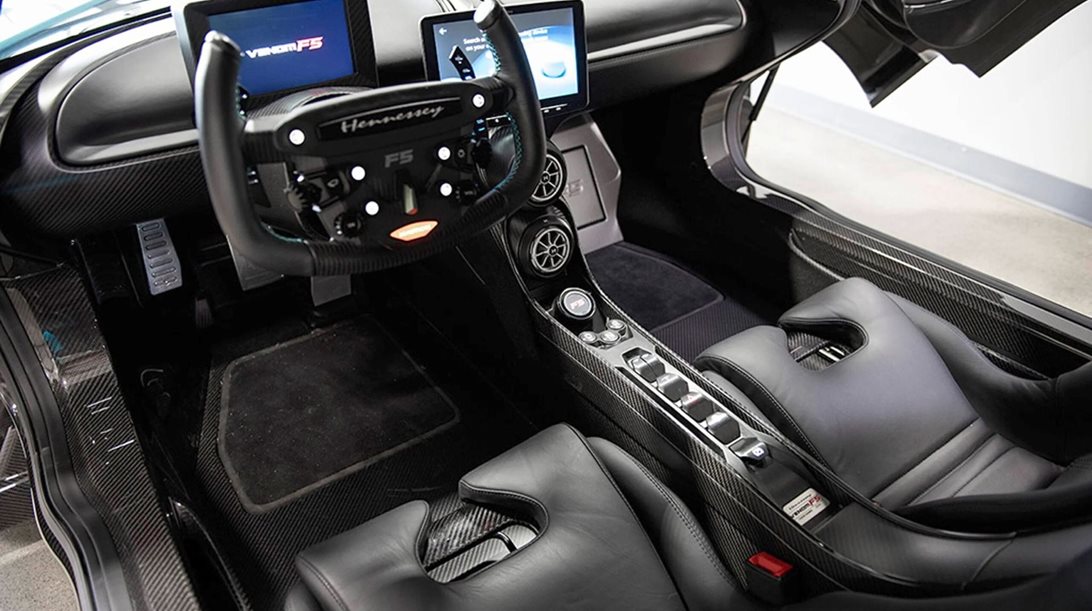 Στο σφυρί ένα από τα πιο σπάνια αμερικανικά supercars (εικόνες)