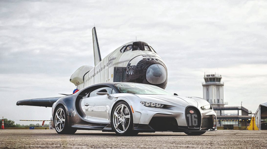 Η Bugatti Chiron εκεί που τολμούν μόνο διαστημικά λεωφορεία