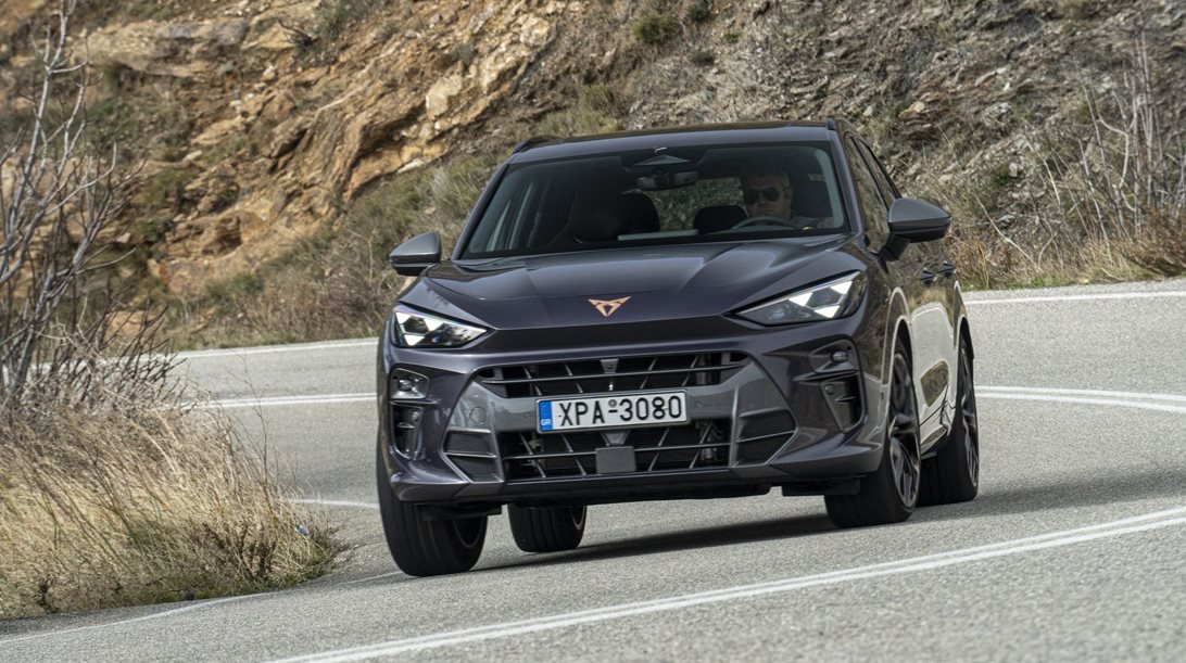 Δοκιμή Cupra Terramar VZ 1.5 eHybrid 272PS DSG: Γιατί ξεχωρίζει στο πλήθος των SUV