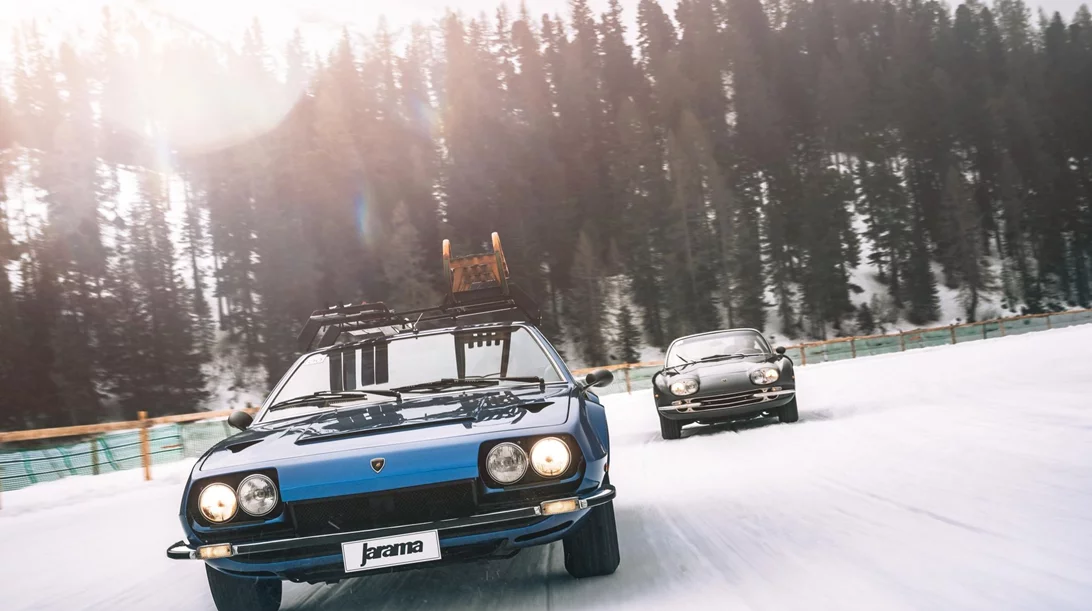 Δύο κλασικές Lamborghini στα χιόνια του St. Moritz