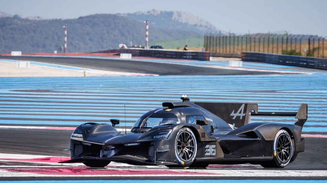 To Alpine A424 Hypercar στην πίστα για πρώτη δοκιμή