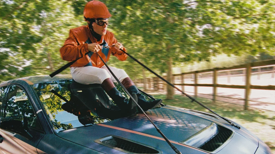 Η Cupra ξεκινά καμπάνια για να αλλάξει το λεξικό της Οξφόρδης