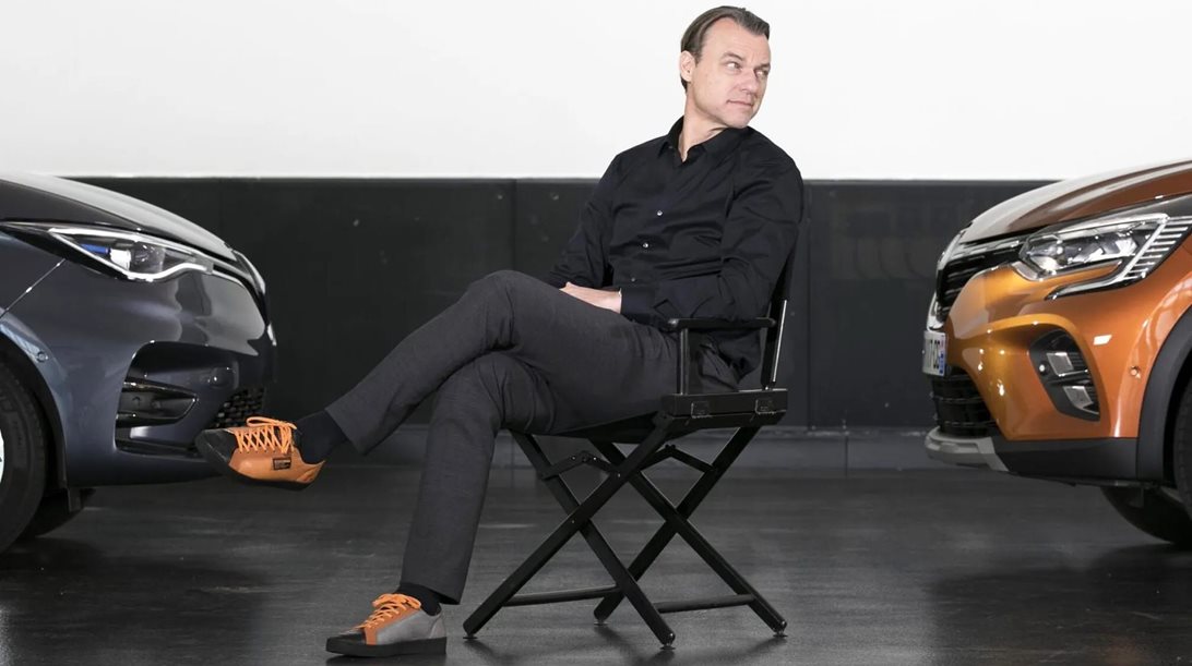 Ο επικεφαλής σχεδιασμού της Renault αποκαλύπτει ότι ο διάδοχος του R4 είναι Dacia