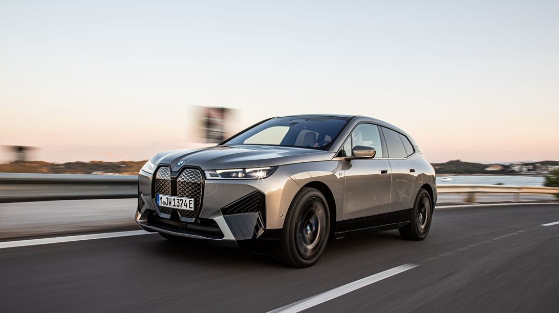 BMW iX M60 και καινά δαιμόνια
