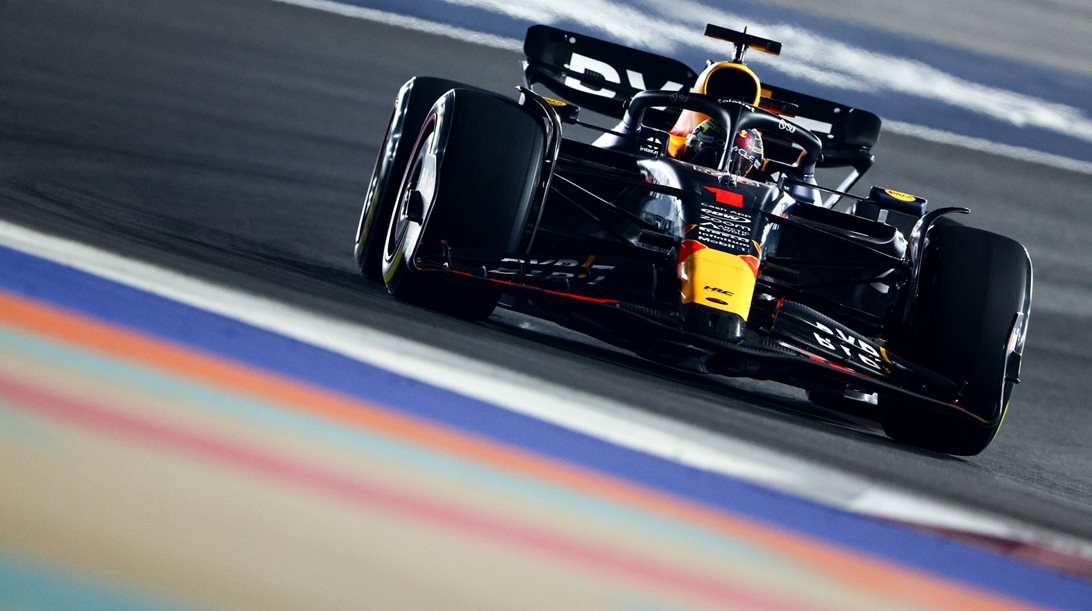 F1 GP Κατάρ: 14η νίκη για Verstappen, "εμφύλιος" στην Mercedes