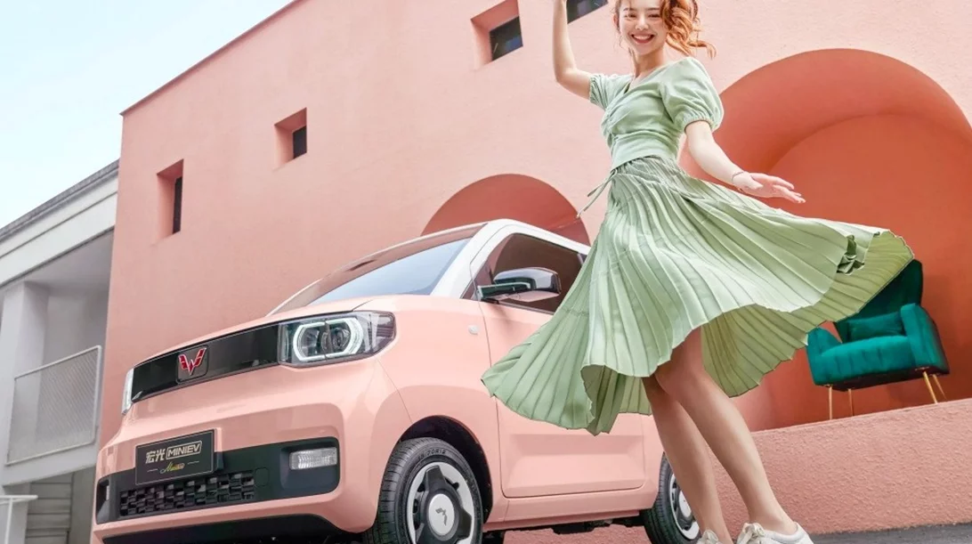 Wuling Mini EV: πέρασε την Tesla σε πωλήσεις στην Κίνα