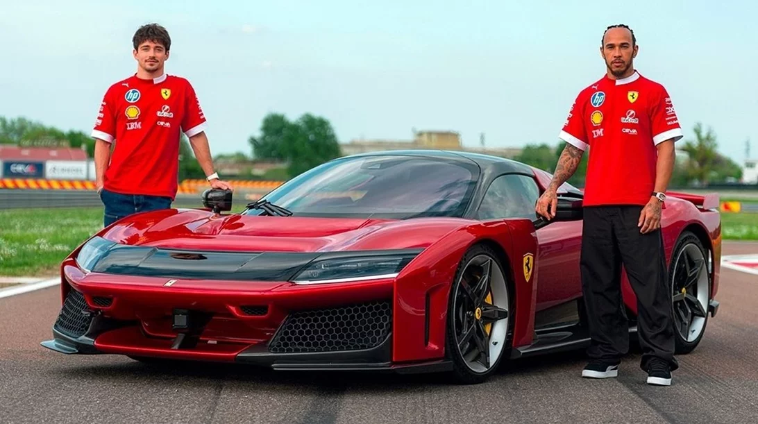 Αυτό είναι το πιο γρήγορο αυτοκίνητο που έχει οδηγήσει ο Lewis Hamilton