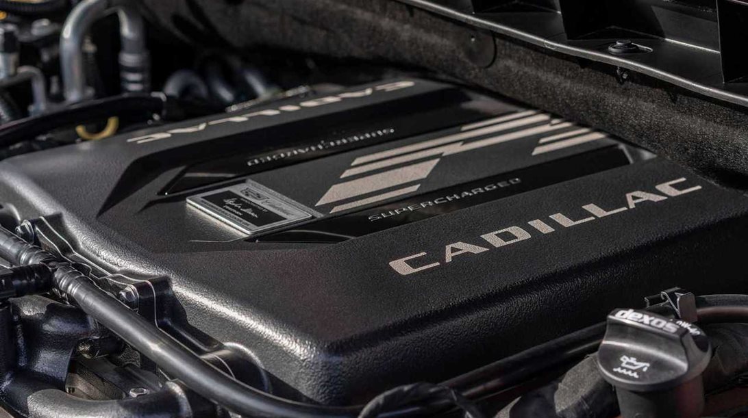 Γιατί η General Motors προχωρά σε επένδυση μαμούθ για νέο θερμικό V8