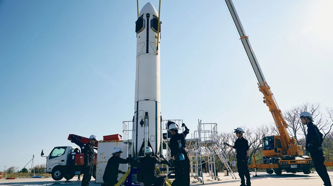 Στα χνάρια του Elon Musk-Ποια εταιρεία αυτοκινήτου εκτόξευσε τον δικό της πύραυλο