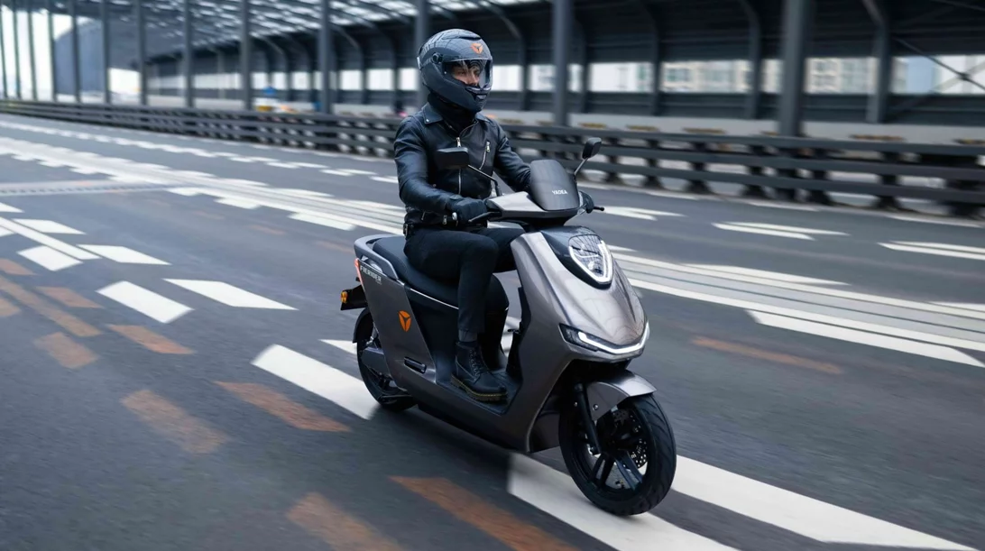 Πόσο κοστίζει το νέο ηλεκτρικό scooter της Yadea
