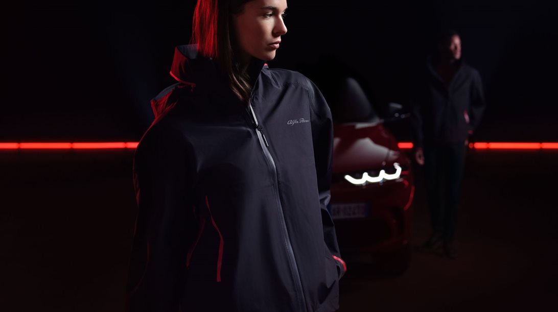 H Alfa Romeo φτιάχνει και ωραία ρούχα-πού τα θα βρεις