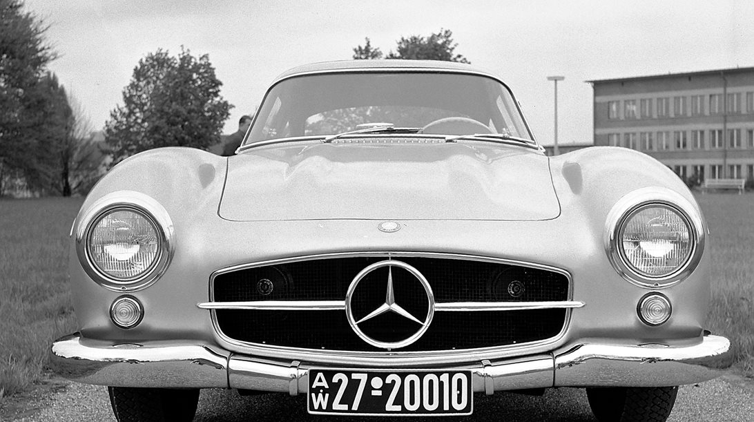 H εξέλιξη στις μάσκες των Mercedes από το 1900 μέχρι σήμερα