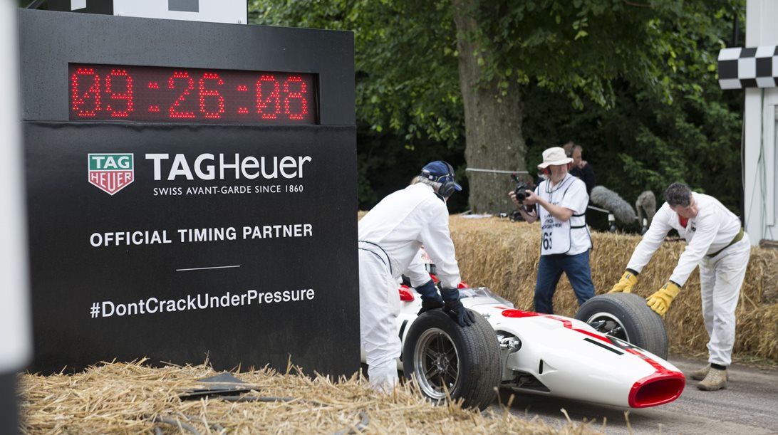 TAG Heuer: μεγάλη επιστροφή στο Goodwood με νέο Carrera
