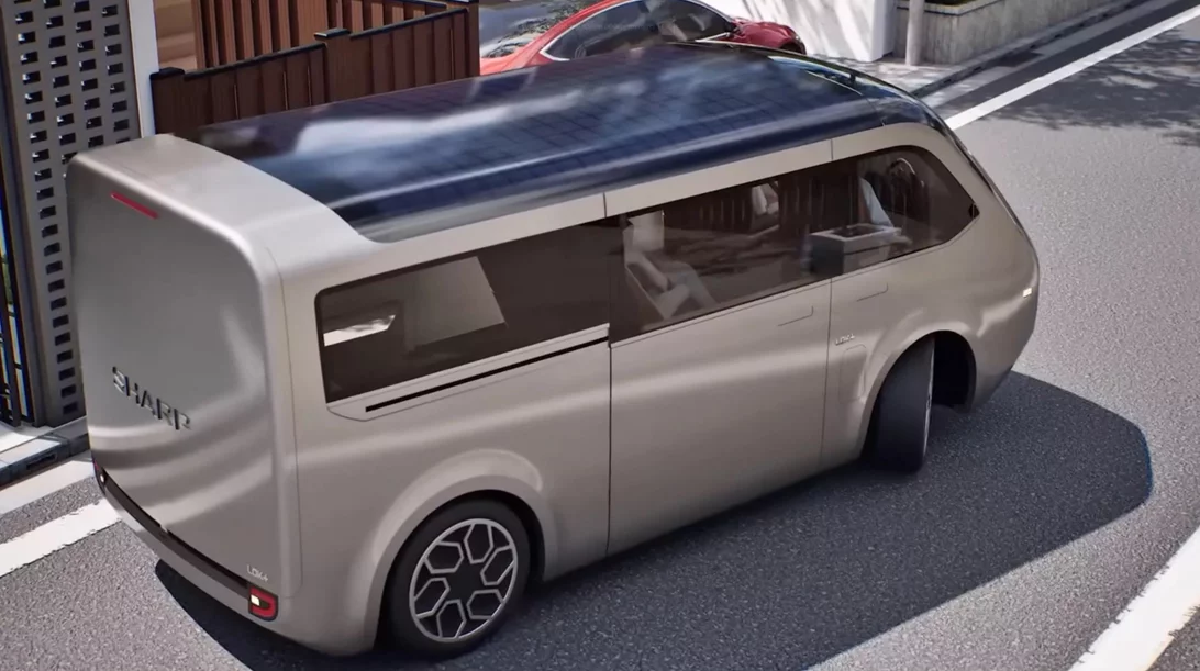 Η Sharp φτιάχνει αυτοκίνητο και είναι hitech γραφείο με ρόδες (video)