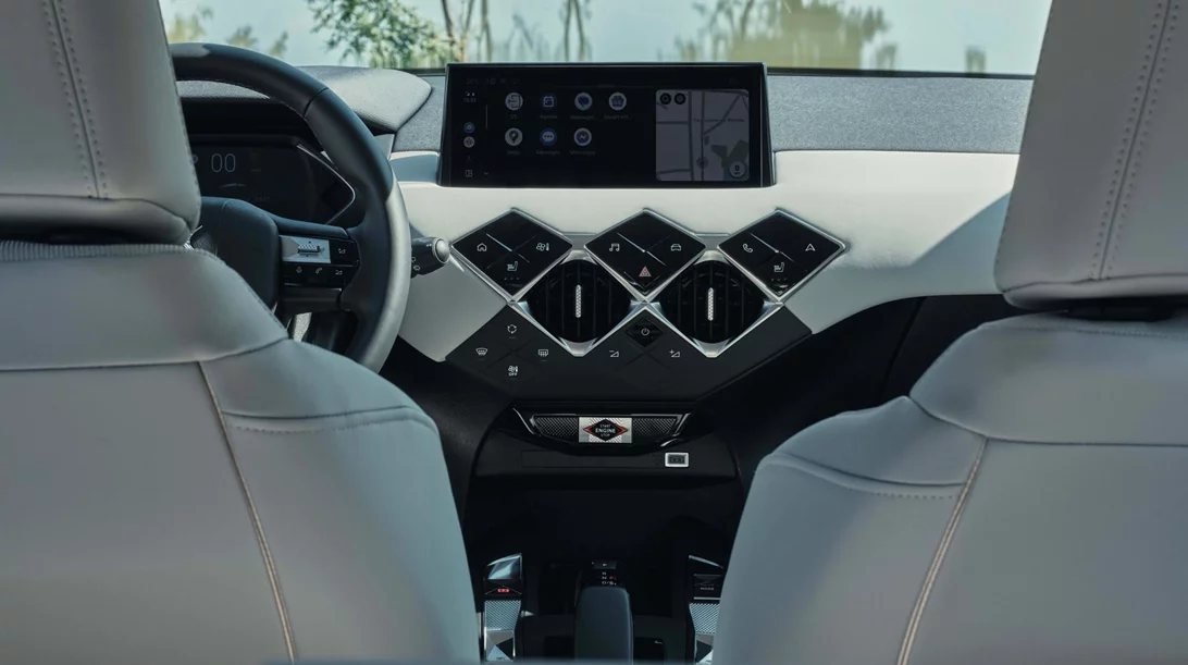 Αυτό το αυτοκίνητο έχει δωρεάν έξτρα εξοπλισμό 3.800 ευρώ