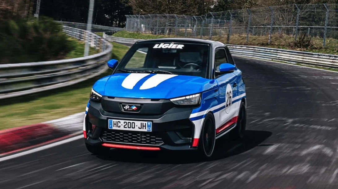 Αυτό είναι και επίσημα το πιο αργό αυτοκίνητο στο Nurburgring-έκανε ρεκόρ