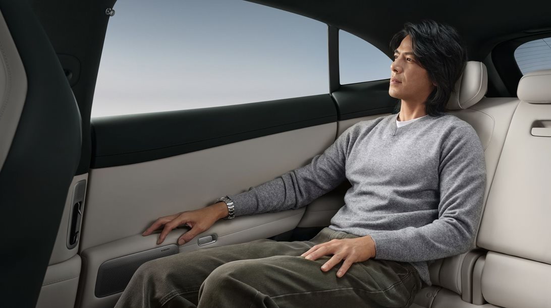 Στη μαύρη αγορά κυκλοφορεί νέο ηλεκτρικό αυτοκίνητο που το θέλουν όλοι