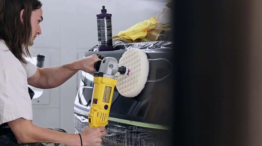 Πρώτη ματιά στο νέο φτηνό ηλεκτρικό pickup της Ford (video)