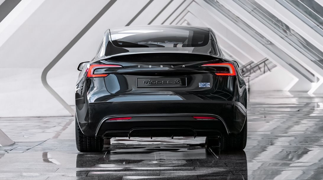 Άλλη μια μεγάλη ανάκληση μοντέλων Tesla-τι ακριβώς αφορά