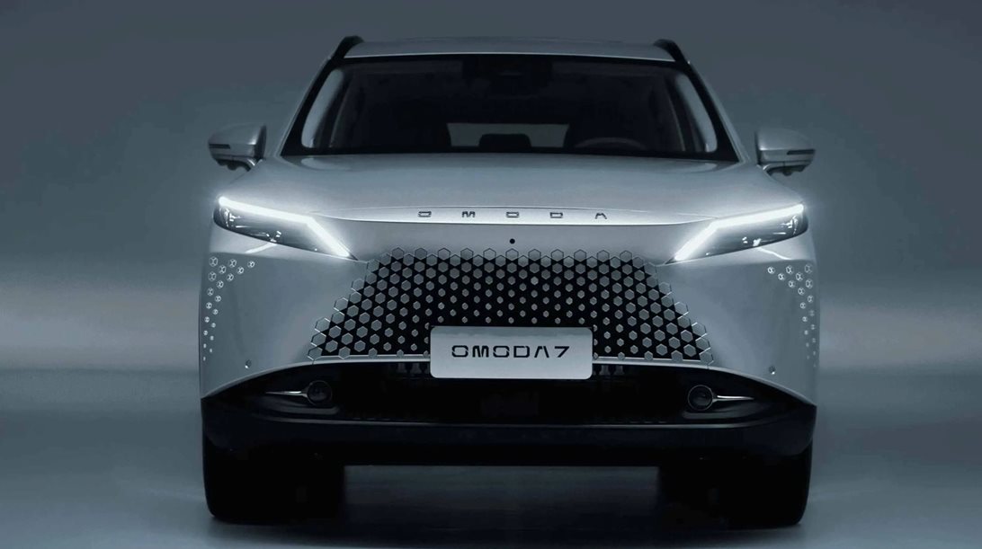 Το νέο Omoda 7 έρχεται με απίστευτη αυτονομία και τολμηρή σχεδίαση